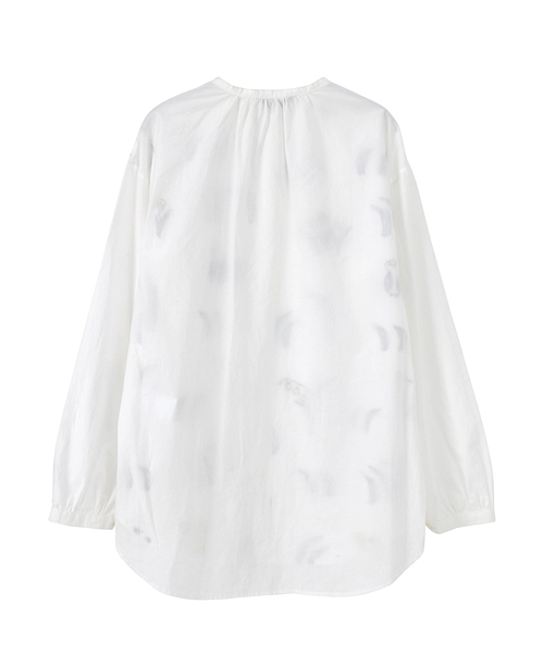 Ne-net(ネネット)の「S ねことしばふシャツ(シャツ/ブラウス・レディース・オフホワイト/カーキ/ネイビー/その他4/ホワイト・02/03)」の18枚目の写真