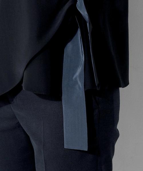 UNITED ARROWS（ユナイテッドアローズ）の「□UBCE 2カラー サイド リボン ブラウス ◆（シャツ/ブラウス・レディース・オフホワイト/ネイビー/シャーベット・FREE）」の17枚目の写真