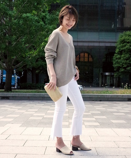 mother(マザー)の「*MOTHER INSIDER CROP◆(デニムパンツ・レディース・ホワイト・24/26/27/25)」の5枚目の写真