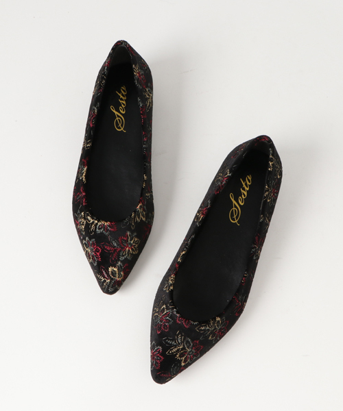 SESTO（セスト）の「ふわふわクッションインソールのポインテッドトゥフラットバレエパンプス（バレエシューズ・レディース・ピンク/フューシャピンク/レッド/パープル/マスタード/レオパード/チェック/ブラック/ブラック系その他/グレー/ブラウン/ブラウン系その他/グレイッシュベージュ/カーキ・25.0cm/24.0cm/23.0cm/23.5cm/22.0cm/22.5cm/24.5cm）」の22枚目の写真