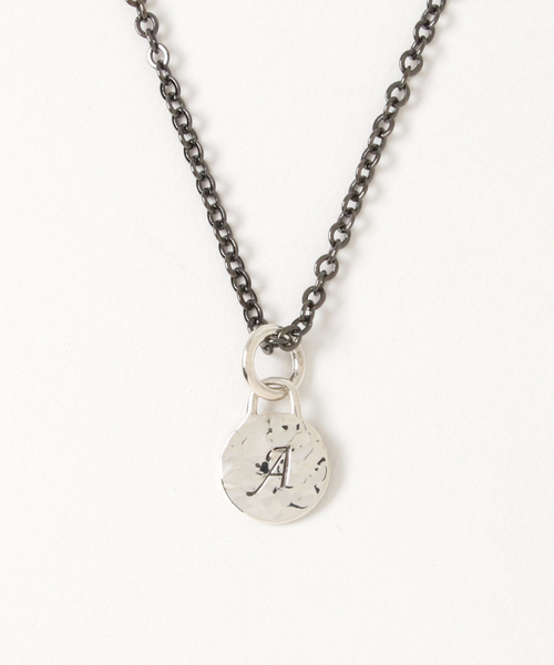 VIVIFY(ビビファイ)の「ネックレス/コイン/アルファベット/A-I/チェーン(ネックレス・メンズ・A/B/C/D/E/F/G/H/I・FREE)」の2枚目の写真