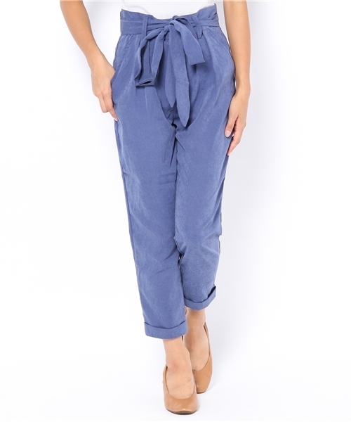 Chico(チコ)の「リボン付タックPT(その他パンツ・レディース・ピンクベージュ/ブルー/ブラック・SMALL/MEDIUM)」の3枚目の写真