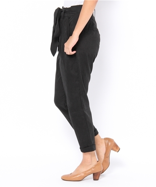 Chico(チコ)の「リボン付タックPT(その他パンツ・レディース・ピンクベージュ/ブルー/ブラック・SMALL/MEDIUM)」の10枚目の写真