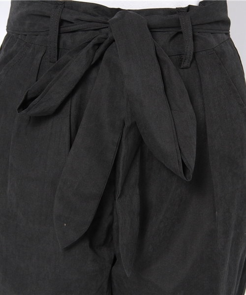 Chico(チコ)の「リボン付タックPT(その他パンツ・レディース・ピンクベージュ/ブルー/ブラック・SMALL/MEDIUM)」の7枚目の写真