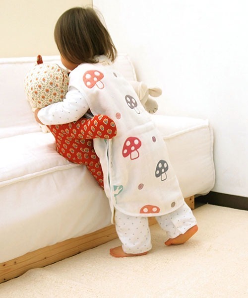 Hoppetta(ホッペッタ)の「【Hoppetta(ホッペッタ)】ふくふくガーゼ(6重ガーゼ) シャンピニオンスリーパー (ベビーサイズ) 日本製(ベビーパジャマ/スリーパー・キッズ・ホワイト・ONE SIZE)」の7枚目の写真