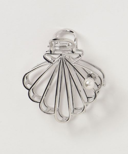 BASE（ベース）の「貝殻型パールヘアバレッタ（バレッタ/ヘアクリップ・レディース・ブラック系その他/シルバー/シルバー系その他/ゴールド/シャンパン/ゴールド系その他/ブラック/パープル/ベージュ・FREE）」の11枚目の写真