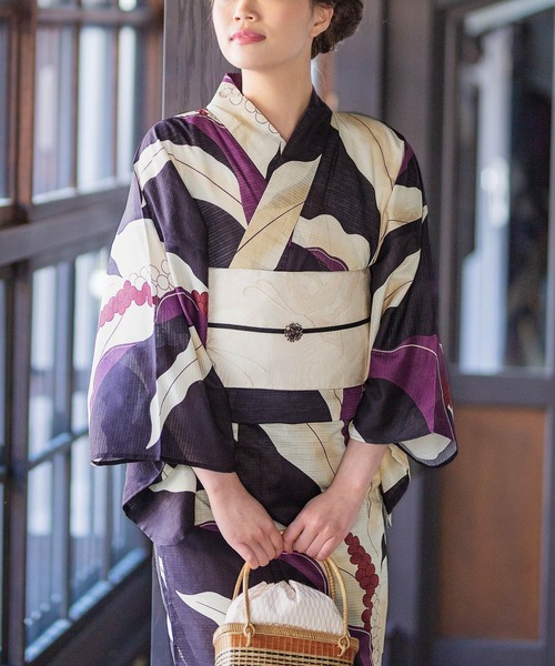 kimonomachi（キモノマチ）の「レディース 浴衣 2点セット 浴衣＋半幅帯の2点セット LADY STYLE レディース 浴衣 変わり織り綿浴衣2点セット（浴衣・レディース・スカイブルー/ブラック/エンジ/パープル/ネイビー/ピンク/ブルー/グリーン/エメラルド/クリーム/マルチ/ダークパープル/ラベンダー/ダークブルー/バイオレット/スモークピンク/ダークラベンダー/サーモンピンク/ダークネイビー・FREE）」の15枚目の写真