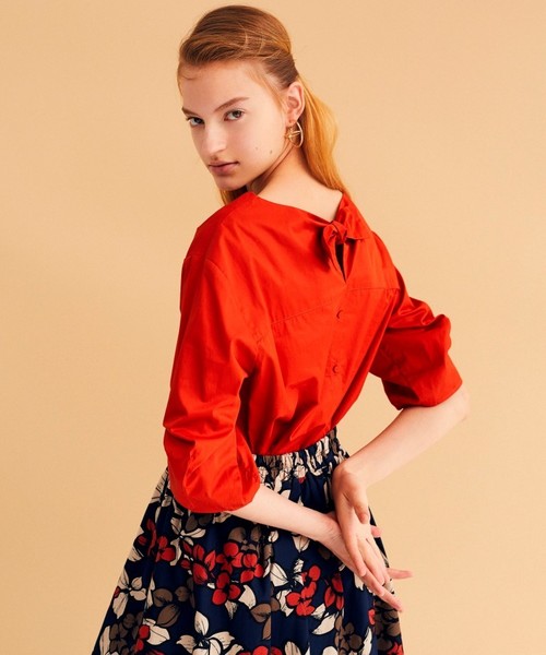 YECCA VECCA（イェッカヴェッカ）の「Ｐ．バックリボンブラウス（シャツ/ブラウス・レディース・ホワイト/ネイビー/オレンジ/キャメル・FREE）」の21枚目の写真