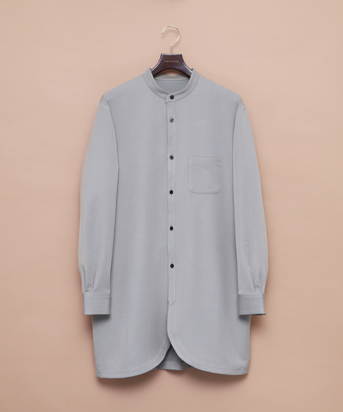 EMMA CLOTHES（エマクローズ）の「TR裾フロントカットロング丈バンドカラーシャツ（シャツ/ブラウス・メンズ・ブラック/グレー/オフホワイト・FREE）」の16枚目の写真