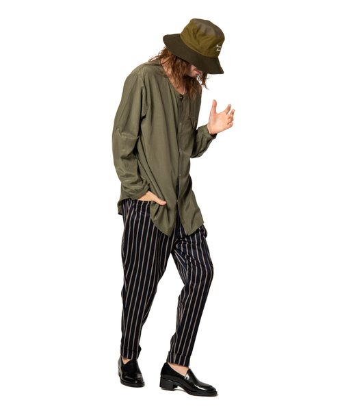 glamb(グラム)の「Foster no collar SH / フォスターノーカラーシャツ(シャツ/ブラウス・メンズ・ホワイト/ブラック/カーキ・3/4/1/2/0)」の5枚目の写真