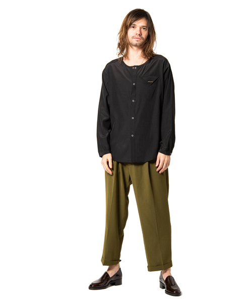 glamb(グラム)の「Foster no collar SH / フォスターノーカラーシャツ(シャツ/ブラウス・メンズ・ホワイト/ブラック/カーキ・3/4/1/2/0)」の7枚目の写真