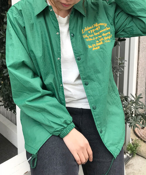 GREEN BOWL（グリーンボウル）の「GREEN BOWL Nylon Coach Jacket(A.W. Embroidery)/グリーンボウル 刺繍 ナイロン コーチ ジャケット（ブルゾン・メンズ・チャコールグレー/ブラック/ネイビー/レッド/ブルー/グリーン/ボルドー・M/L）」の14枚目の写真