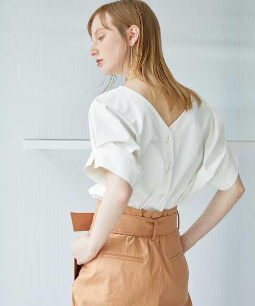MAISON SPECIAL（メゾンスペシャル）の「2WAYVネックブラウス 【MAISON 