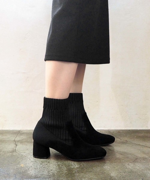 cava cava（サヴァサヴァ）の「〈cava cava（サヴァサヴァ）〉ニットソックスブーツ（ブーツ・レディース・ブラック/ベージュ/クリアブラック・23.5cm/24.5cm/23.0cm/24.0cm/22.5cm）」の2枚目の写真