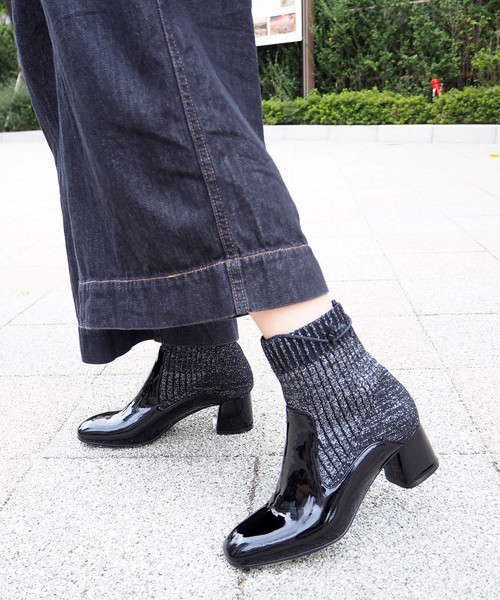 cava cava（サヴァサヴァ）の「〈cava cava（サヴァサヴァ）〉ニットソックスブーツ（ブーツ・レディース・ブラック/ベージュ/クリアブラック・23.5cm/24.5cm/23.0cm/24.0cm/22.5cm）」の8枚目の写真