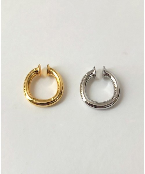 TODAYFUL(トゥデイフル)の「ボリュームフープイヤーカフ(イヤリング(片耳用)・レディース・シルバー/ゴールド・FREE)」の6枚目の写真