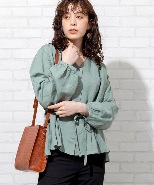 coen（コーエン）の「リネンレーヨンウエストタックVネックブラウス（シャツ/ブラウス・レディース・オフホワイト/カーキ・MEDIUM/LARGE）」の12枚目の写真