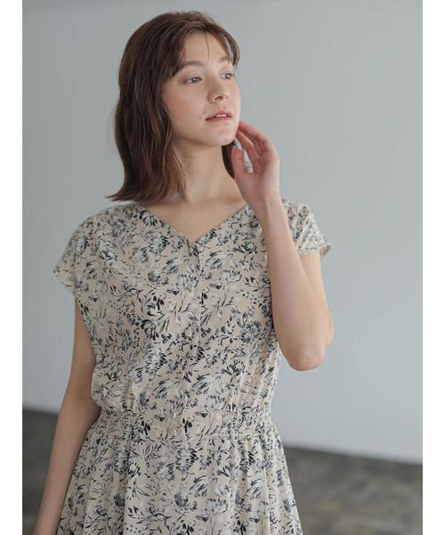 優先配送 花柄vネックワンピース ワンピース Yecca Vecca Yecca Vecca イェッカヴェッカ のファッション ワンピース セール ワンピース