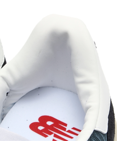 NEW BALANCE（ニューバランス）の「英国製 メンズ ニューバランス クラシックテニス new balance CT300 SNW/SWB（スニーカー・メンズ・ホワイト/ネイビー・26cm/28cm/27cm）」の5枚目の写真