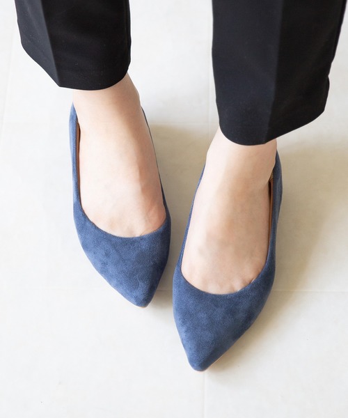 menue(メヌエ)の「【ふわっと軽い エアスイート】走れるパンプス 3cmヒールver(パンプス・レディース・グリーン/パイソン/ブラック/グレイッシュベージュ/ベージュ系その他5/ブラック系その他4/レッド/ベージュ系その他/ブラック系その他2/ベージュ系その他4/ブラウン系その他/ベージュ系その他2/ブラック系その他/ベージュ系その他3/レオパード/ベージュ系その他6/アイボリー/ライトグリーン/ブラウン系その他2/ブラック系その他5/ホワイト系その他/イエロー/ブラック系その他3/ブルーグレー/ブラウン系その他3/ゴールド系その他/ゼブラ/ベージュ系その他7/ダークパープル/ブラック系その他7/ネイビー/カラフル/ブラック系その他6/ダークグレー/その他1/ブラウン系その他4/ホワイト系その他2/ブラック×レッド/ベージュ系1/ライトグレー/ブラック系1/シルバー/オリーブ/コーラルピンク/ライトブルー/モスグリーン/ナチュラル/ネイビー系/ゴールド/シルバー系/ピンク系その他/ブラック系/ライトグレー系/ブラウン系その他5/グレー系その他/ブラック系2/ベージュ系/ブラック系3/シルバー系1/ブラック系4/ダークブラウン・21.5cm/22.0cm/22.5cm/23.0cm/23.5cm/24.0cm/24.5cm/25.0cm/25.5cm/26.0cm/26.5cm/21.0cm)」の20枚目の写真