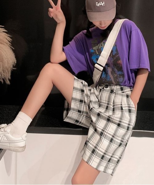 Diosfront(ディオスフロント)の「タック入りチェックショートパンツ(その他パンツ・レディース・ホワイト/ベージュ・SMALL/MEDIUM/LARGE)」の6枚目の写真
