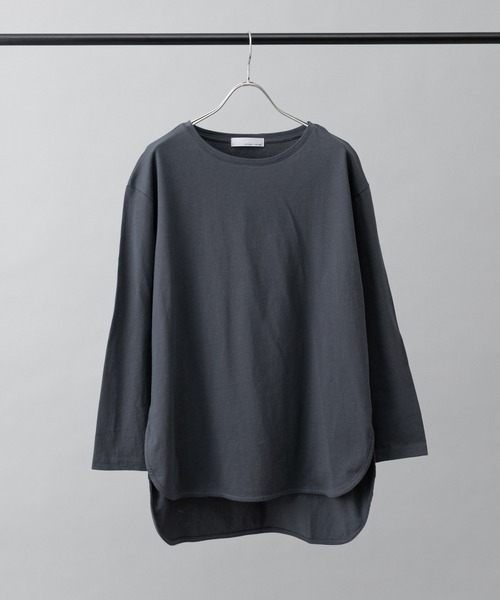 prose verse（プロズヴェール）の「オーガニックコットンラウンドヘムロンT（Tシャツ/カットソー・レディース・チャコールグレー/オフホワイト/グレイッシュベージュ・ﾌﾘ-）」の3枚目の写真
