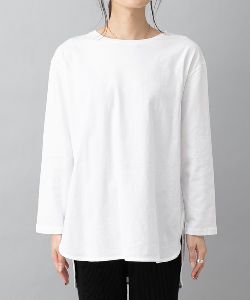 prose verse（プロズヴェール）の「オーガニックコットンラウンドヘムロンT（Tシャツ/カットソー・レディース・チャコールグレー/オフホワイト/グレイッシュベージュ・ﾌﾘ-）」の7枚目の写真