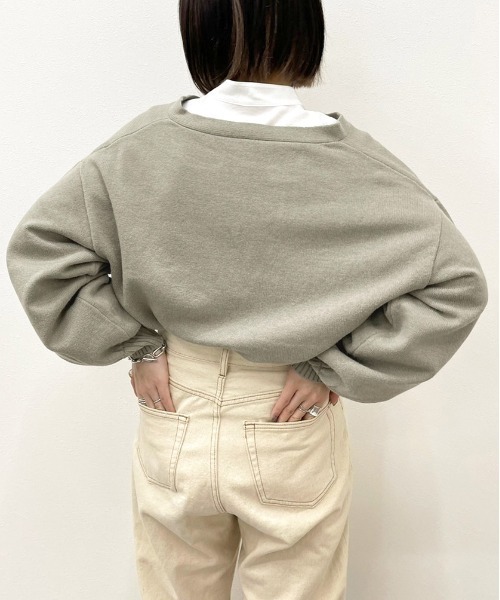 apres jour mignon(アプレジュールミニョン)の「フロントスリットニット【ZOZOTOWN限定アイテム】(ニット/セーター・レディース・グリーン/ブラック/アイボリー・X-LARGE/フリー)」の5枚目の写真