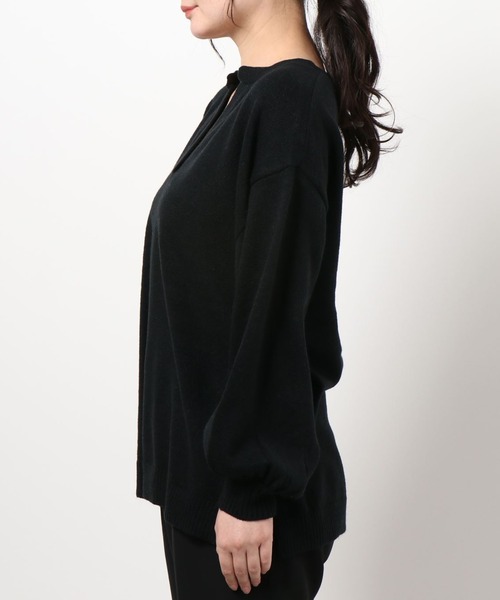 apres jour mignon(アプレジュールミニョン)の「フロントスリットニット【ZOZOTOWN限定アイテム】(ニット/セーター・レディース・グリーン/ブラック/アイボリー・X-LARGE/フリー)」の7枚目の写真