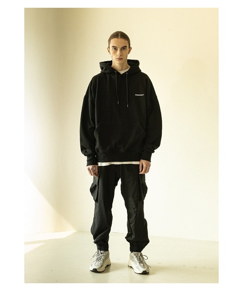 ◇MASSNOUN◇ MN BONE オーバーサイズ スウェット (2色) ◇MASSNOUN◇ MN BONE オーバーサイズ スウェット (2色