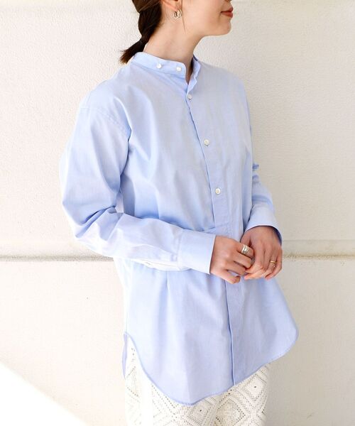 SHIPS（シップス）の「【SHIPS別注】NEPLA.:ボタンダウンライクシャツ（シャツ/ブラウス・レディース・ホワイト/ライトブルー・ONE SIZE）」の2枚目の写真