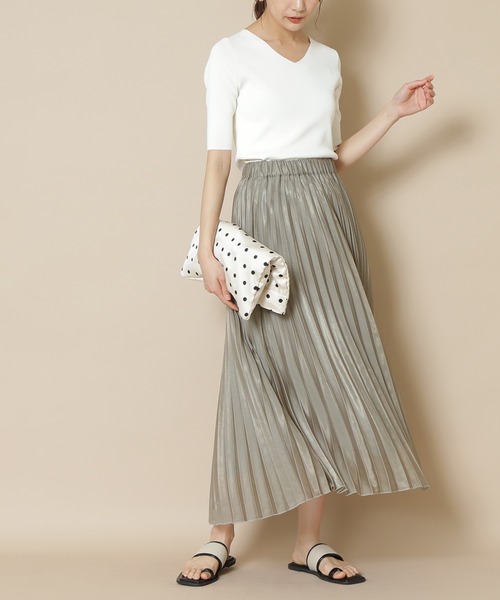 N.（N. Natural Beauty Basic）（エヌエヌナチュラルビューティーベーシック）の「【S Size Line】シャイニープリーツスカート（スカート・レディース・ホワイト/ブラック/グレー/ブルー/グリーン・SMALL/MEDIUM）」の3枚目の写真