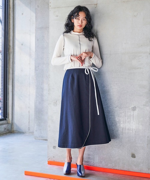 sneeuw（スニュウ）の「2021秋冬 ベロアステッチプルオーバー（Tシャツ/カットソー・レディース・チャコールグレー/アイボリー・ONE SIZE）」の12枚目の写真