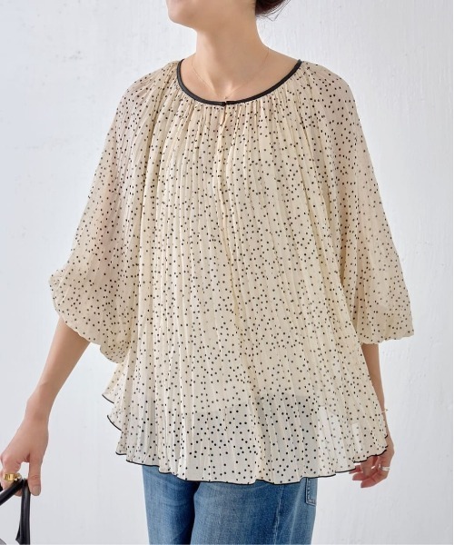 BEARDSLEY(ビアズリー)の「ドットプリーツ シアーブラウス(シャツ/ブラウス・レディース・ブラック/ベージュ・FREE)」の1枚目の写真