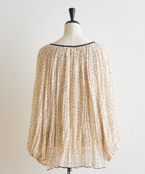 BEARDSLEY(ビアズリー)の「ドットプリーツ シアーブラウス(シャツ/ブラウス・レディース・ブラック/ベージュ・FREE)」の21枚目の写真