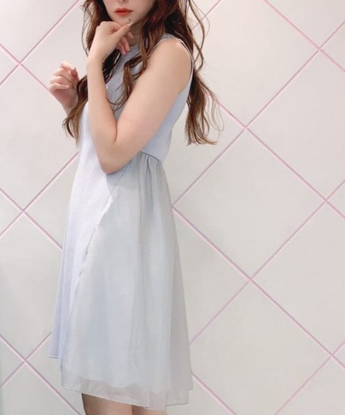 MIIA(ミーア)の「ノースリーブニットドッキングワンピース(ワンピース・レディース・ブラック/オフホワイト/ブルー・FREE)」の2枚目の写真