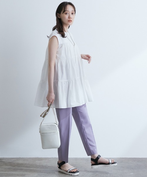 VIS（ビス）の「【洗濯機可】ふんわり揺れる。布帛ドッキングティアードチュニックＴシャツ（Tシャツ/カットソー・レディース・オフホワイト/カーキ/ブラック/レンガ・FREE）」の11枚目の写真