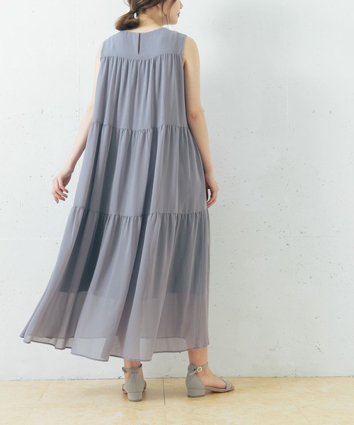 URBAN RESEARCH ROSSO WOMEN（アーバンリサーチ　ロッソ）の「ボリュームティアードマキシワンピース（ワンピース・レディース・グレー系その他/イエロー/ブラック・FREE）」の16枚目の写真