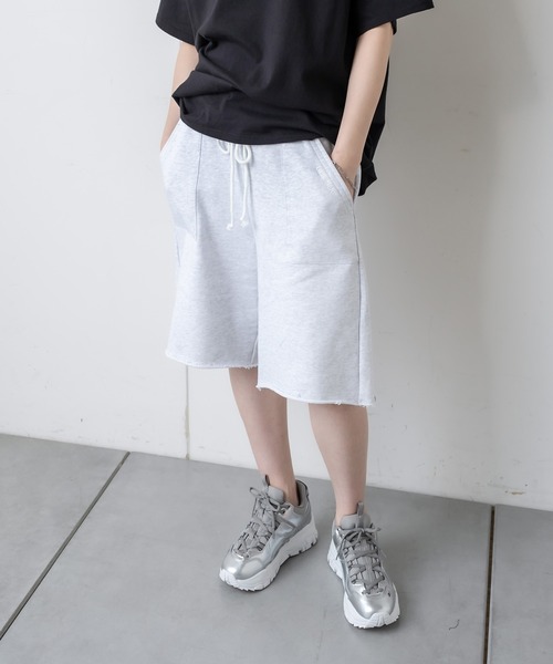 RASVOA(ラスボア)の「パッチポケットハーフパンツ(スウェットパンツ・レディース・ライトグレー/ブラック・FREE)」の16枚目の写真
