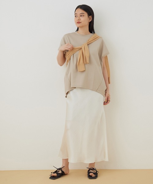 ADAM ET ROPE'(アダムエロペ)の「【アウトレット店舗・WEB限定】コクーンシルエットプルオーバー(Tシャツ/カットソー・レディース・グリーン系その他2/ベージュ/ブルー系その他4/ブラック・FREE)」の21枚目の写真