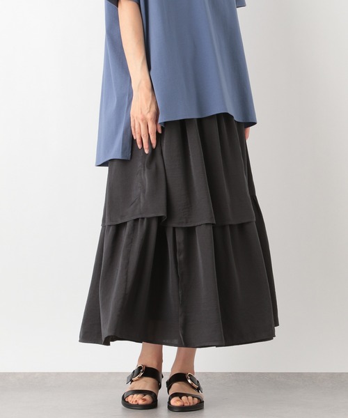 LEPSIM(レプシィム)の「ヘンカティアードスカート 948370(スカート・レディース・キャメル/ブラック/グレイッシュベージュ・FREE)」の2枚目の写真