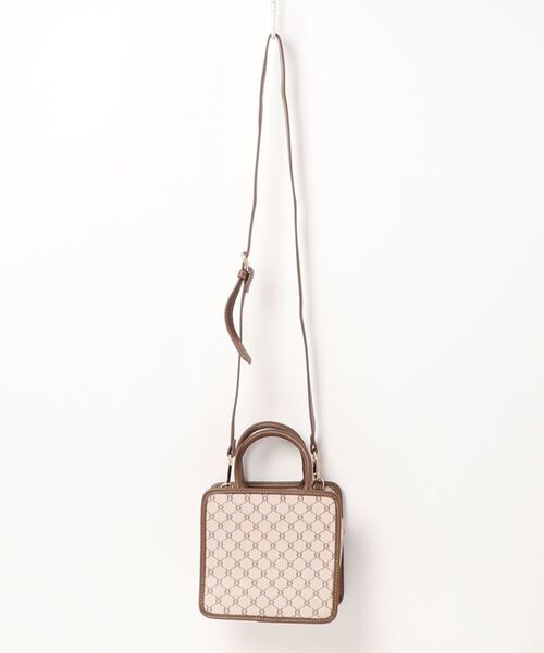 ADIRA（アディラ）の「SELECTモノグラムスクエアバッグ（ショルダーバッグ・レディース・モカ/ブラウン/アイボリー・FREE）」の19枚目の写真