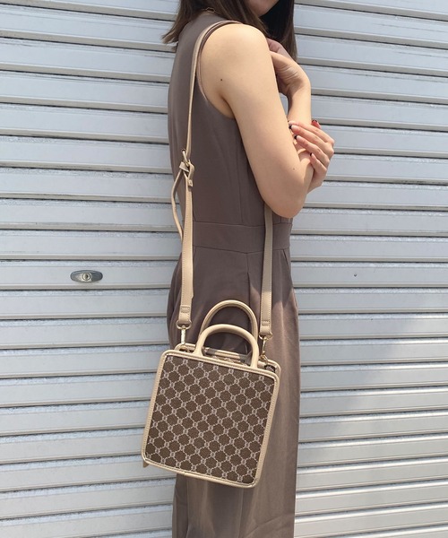 ADIRA（アディラ）の「SELECTモノグラムスクエアバッグ（ショルダーバッグ・レディース・モカ/ブラウン/アイボリー・FREE）」の20枚目の写真