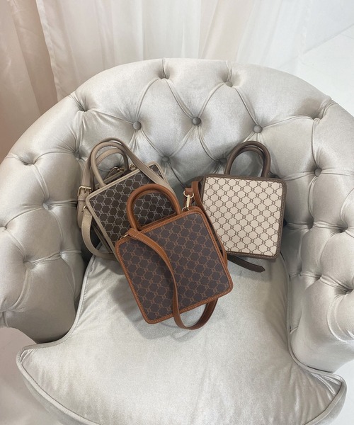 ADIRA（アディラ）の「SELECTモノグラムスクエアバッグ（ショルダーバッグ・レディース・モカ/ブラウン/アイボリー・FREE）」の9枚目の写真