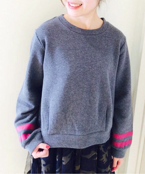 Kastane(カスタネ)の「【Kastane】袖ラインプルオーバー(Tシャツ/カットソー・レディース・オフホワイト/グレー/チャコールグレー/ピンク・FREE)」の3枚目の写真