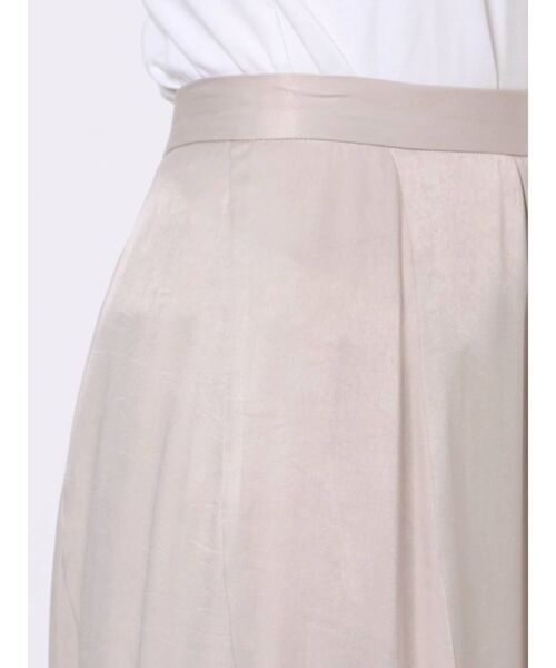 LAGUNAMOON(ラグナムーン)の「エスカルゴ切り替えサテンスカート(スカート・レディース・ライトグレー/マスタード・SMALL/MEDIUM)」の17枚目の写真