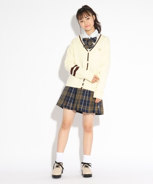 PINK-latte(ピンクラテ)の「【入卒・セレモニー・卒服】シンプルシャツ(シャツ/ブラウス・キッズ・オフホワイト/ベビーピンク/サックスブルー・15 /16/02)」の16枚目の写真