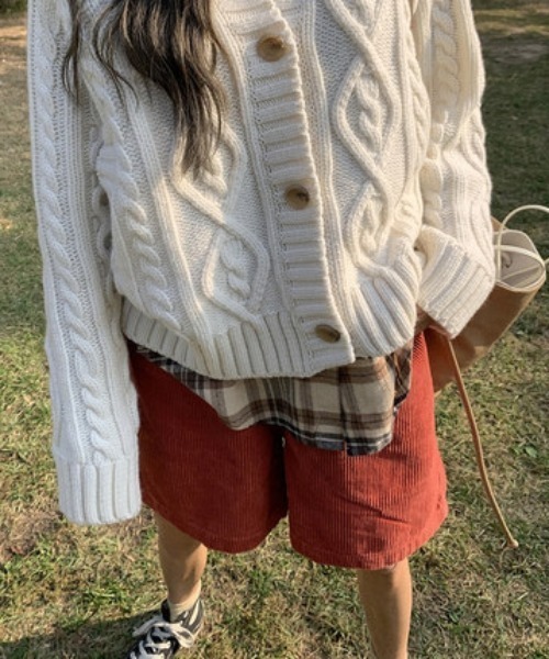 KOR（ケーオーアール）の「コーデュロイ カラーショートパンツ（その他パンツ・レディース・グリーン/レッド・S/M/L/XL）」の4枚目の写真