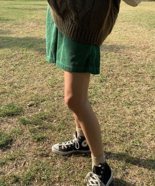 KOR（ケーオーアール）の「コーデュロイ カラーショートパンツ（その他パンツ・レディース・グリーン/レッド・S/M/L/XL）」の14枚目の写真