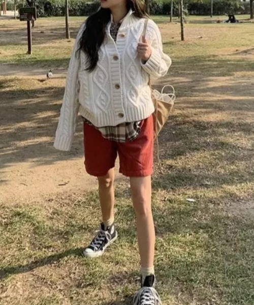 KOR（ケーオーアール）の「コーデュロイ カラーショートパンツ（その他パンツ・レディース・グリーン/レッド・S/M/L/XL）」の10枚目の写真